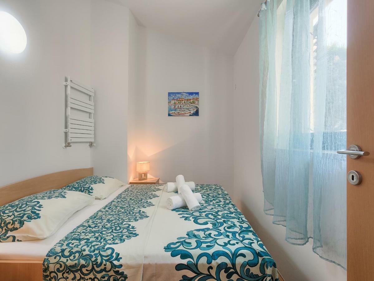 Garden Apartment Пиешчана Увала Екстериор снимка